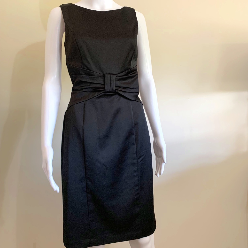 White House Black Market Stretch Satin~Black~Bow Front Dress~Size 4~Euc